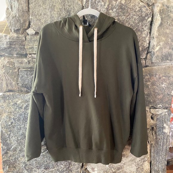 Buffalo David Bitton Women's SUPER SOFT Hoodie SZ S OLIVE/ARMY GREEN LIKE NEW - Picture 1 of 2
